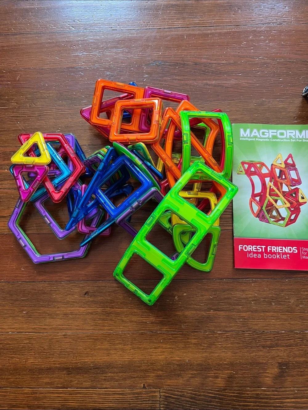Magformers Forest Friends 47-Piece Magnetic Building Set - Multicolor